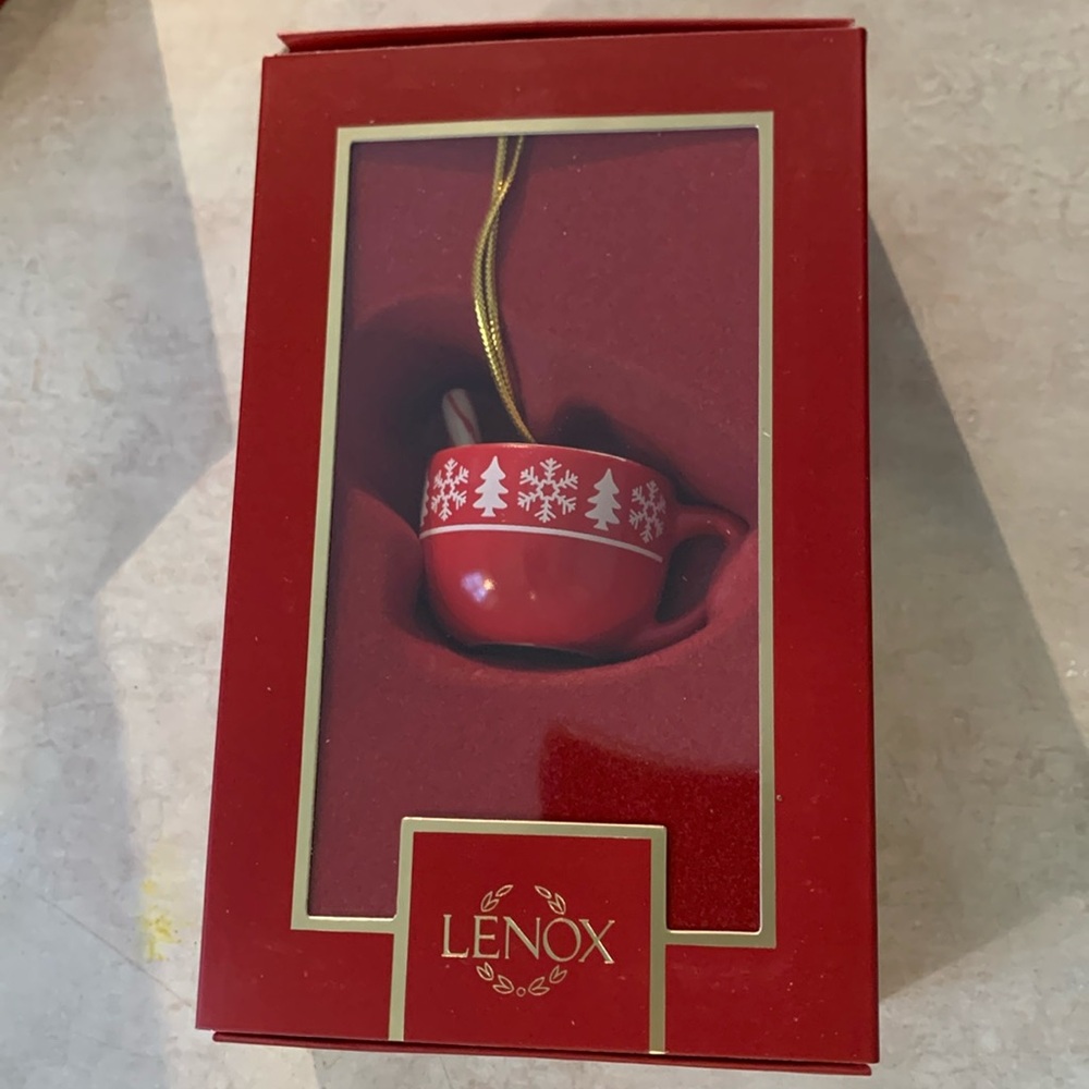 Lenox Forever Friends Hot Cocoa Mug 2024 ornament NIB